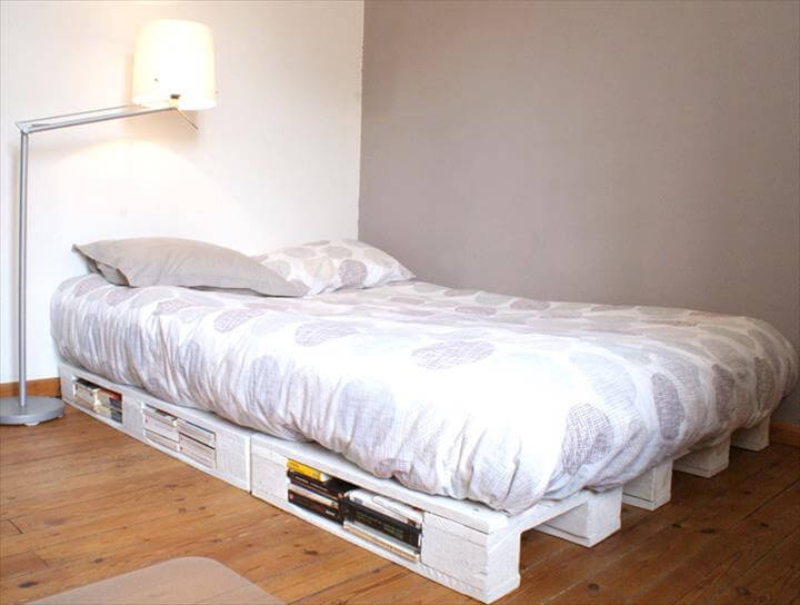 DIY white chic pallet platform bed with storage, creative pallet bed 