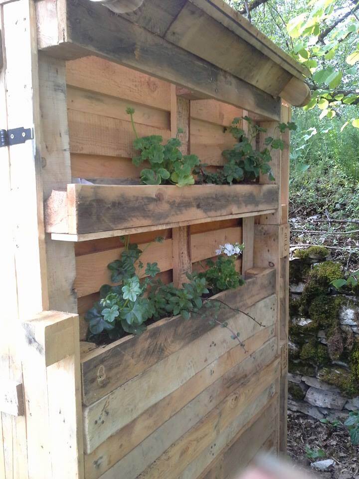 diy wooden pallet toilet room wall planters