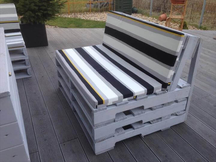 DIY Grey Painted Pallet Terrace Furniture - 101 Pallet Ideas
