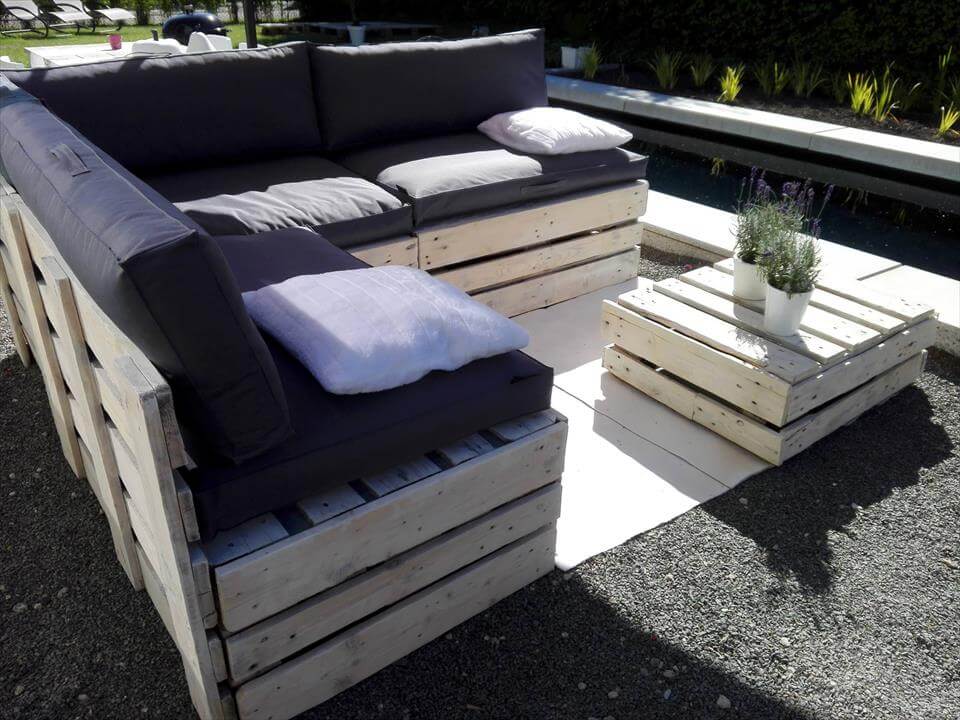 DIY Pallet Lounge Furniture Set