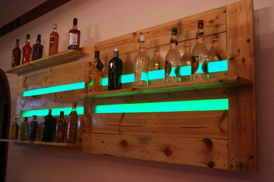 Gorgeous Wood Pallet Bar Projects