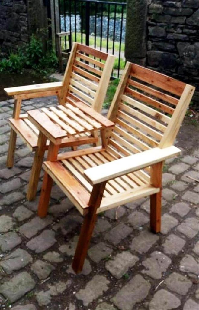 Wood Pallet Outdoor Bench - Double Chair